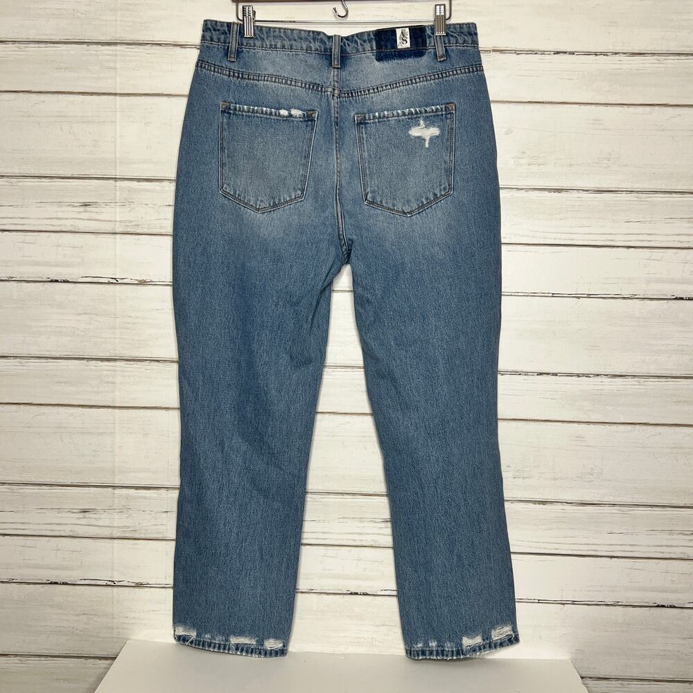 Altar’d State Vervet Cropped Distressed Denim Jeans Size 32 - Picture 2 of 12
